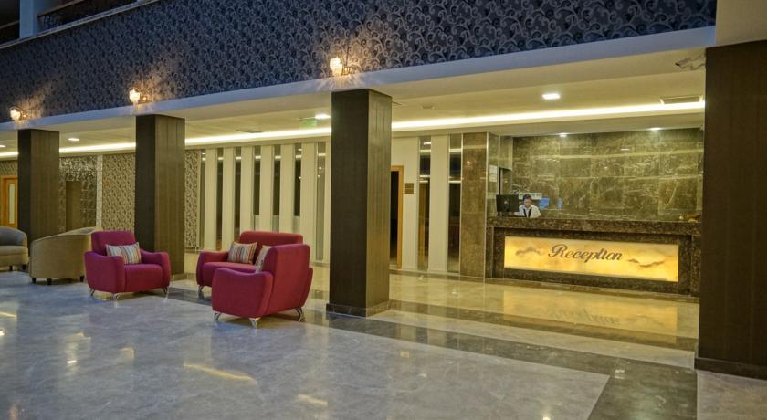 Отель Grand Berti Hotel