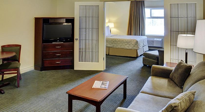 Отель Nova Lodge Hinton