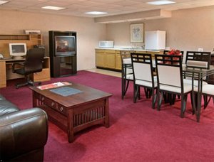 Отель Ramada Conference Center Altoona PA