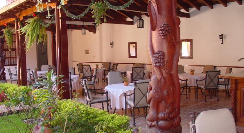 Отель Hotel La Mision