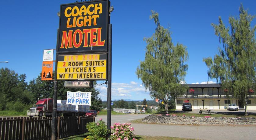 Отель Coach Light Motel
