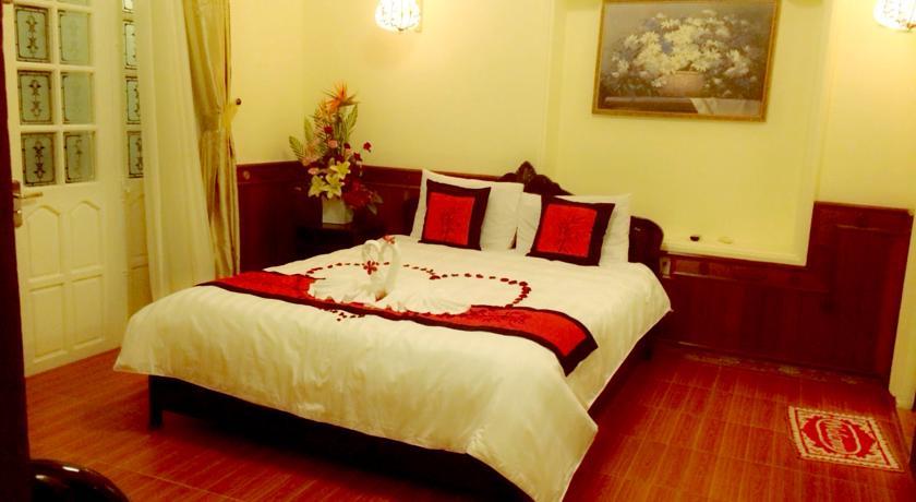Hue Home Hotel