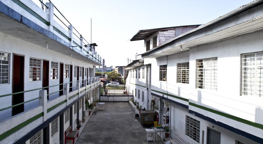 Отель Hotel Imperio de los Aucas