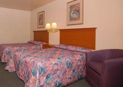 Отель Economy Inn and Suites - Newport News
