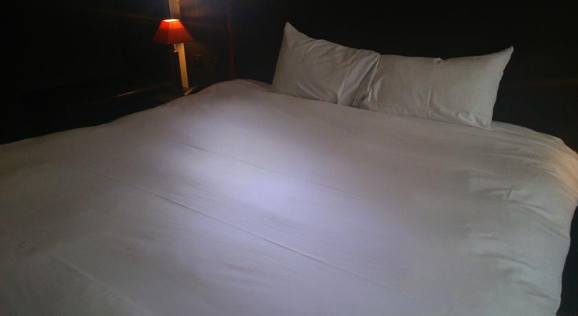Отель Easy Hôtel