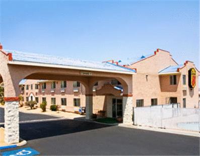 Отель Super 8 Yucca Valley