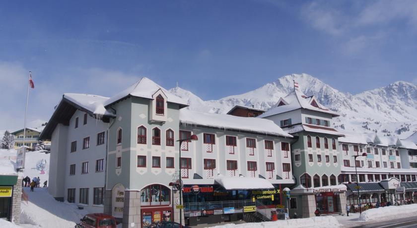 Отель Alpenhotel Perner