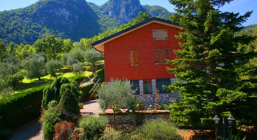 Мини-отель B&B Locanda Cinciarella