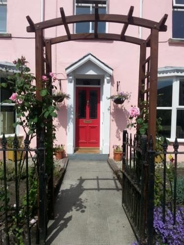 Мини-отель Oakfield B&B