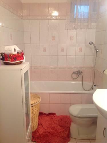 Апартаменты Holiday Home Balatonbereny 2