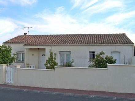 Апартаменты Holiday home Rue Henri Matisse Royan
