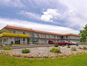Отель Super 8 Motel - Aurora Denver Area