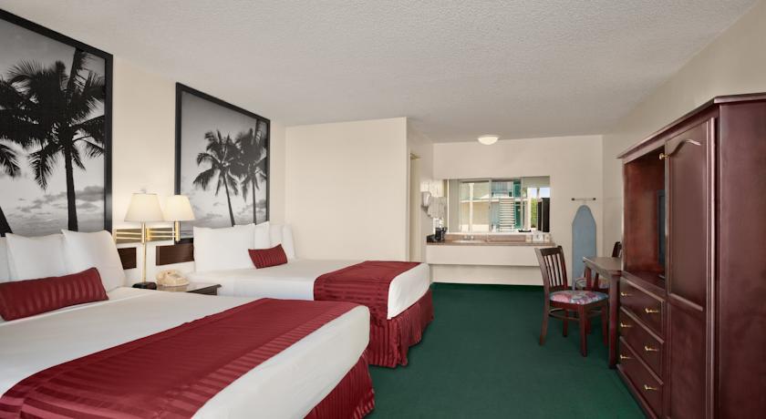 Отель Super 8 Anaheim/Near Disneyland