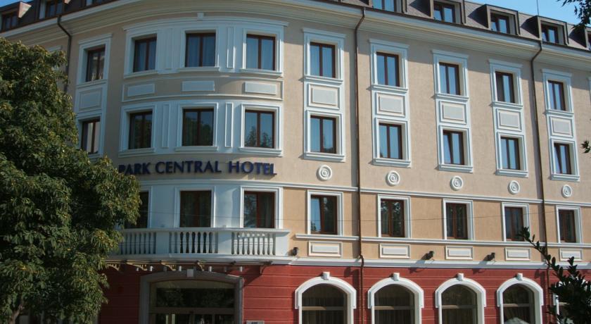 Отель Hotel Park Central