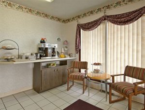 Отель Super 8 Motel - Altamont