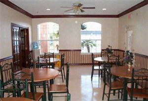Отель Super 8 Motel - Alamo McAllen Area