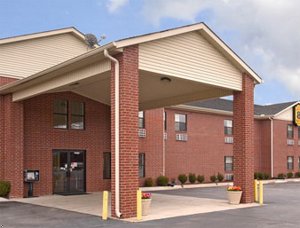 Отель Super 8 Motel - Whitehall