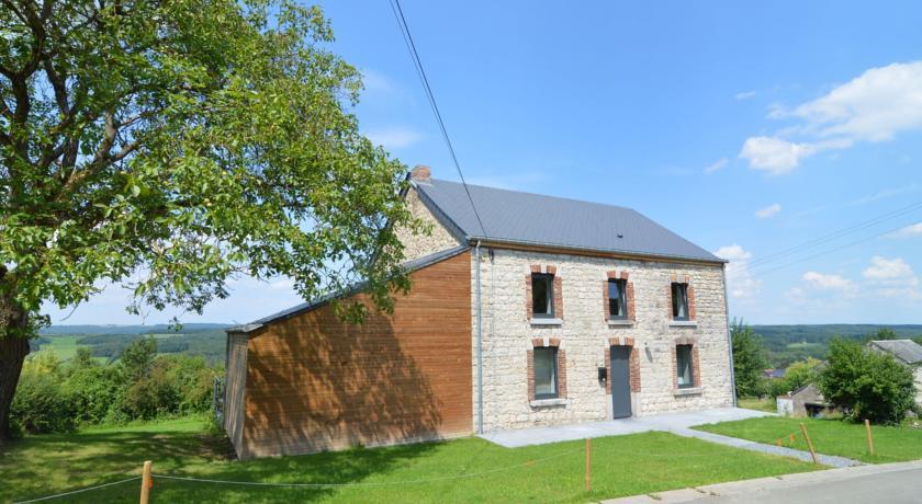 Апартаменты Holiday home Humain