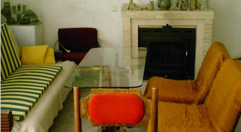 Villa Mira