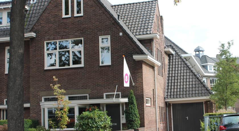 Мини-отель Bed & Breakfast Heyendaal 43