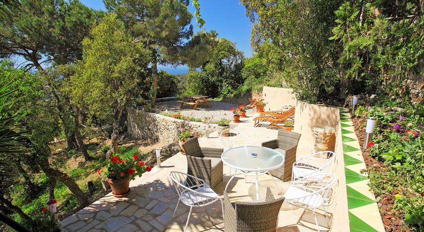 Villa La Riviera