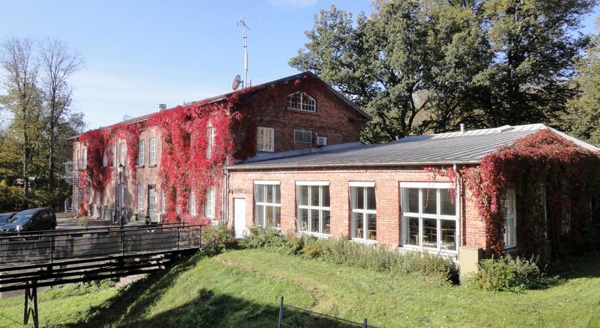 Отель Hotel Tegel