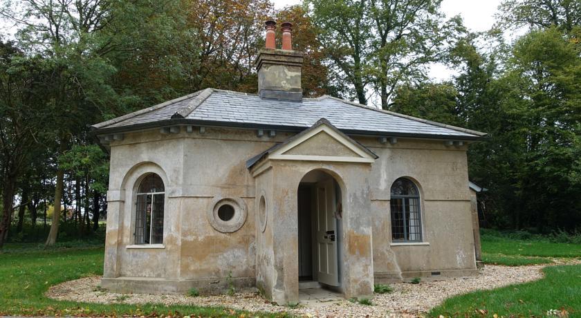 Апартаменты Pepper Pot Lodge