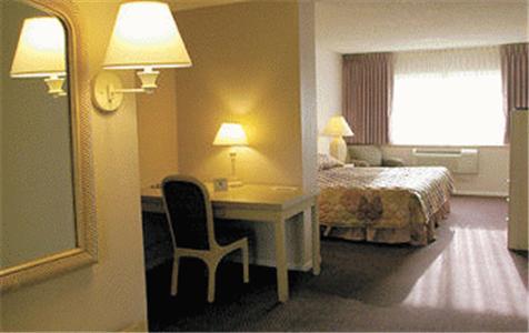 Отель Safari Inn Downtown Boise