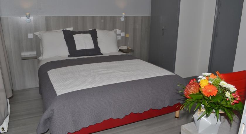 Отель Hortencia Hôtel du Cheval Blanc