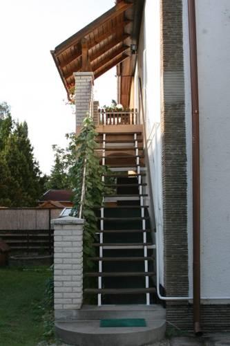 Апартаменты Apartment Balatonboglar 11
