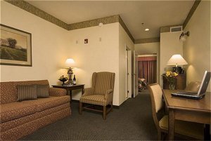 Отель Country Inn & Suites, Boone