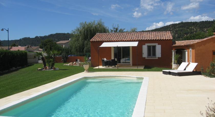 Апартаменты Holiday home Gréoux les Bains