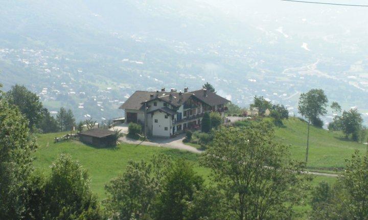 Отель Agriturismo Plan d'Avie
