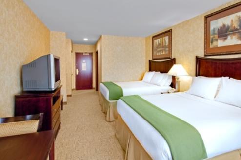 Отель Holiday Inn Express Hotel & Suites Bethlehem