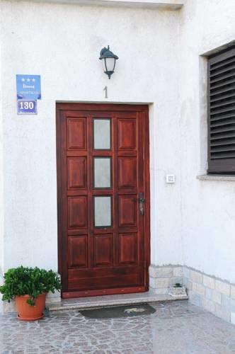 Апартаменты Apartment Labin 1