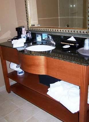 Отель Hampton Inn & Suites Yuba City