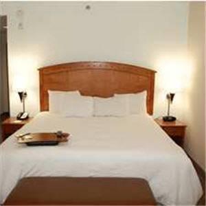 Отель Hampton Inn & Suites Dallas-Allen