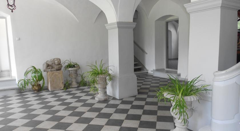 Отель Saue Manor