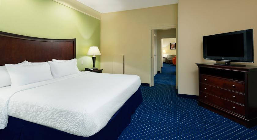 Отель SpringHill Suites by Marriott Baltimore Downtown/Inner Harbor