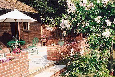 Отель Charnwood Stables
