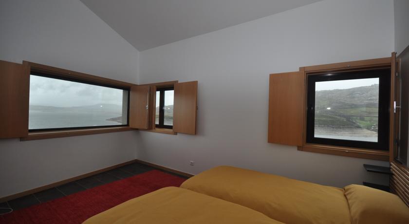 Отель Casas Avelã Brava