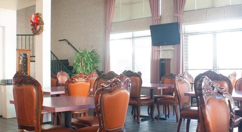 Отель Garden Suites Inn