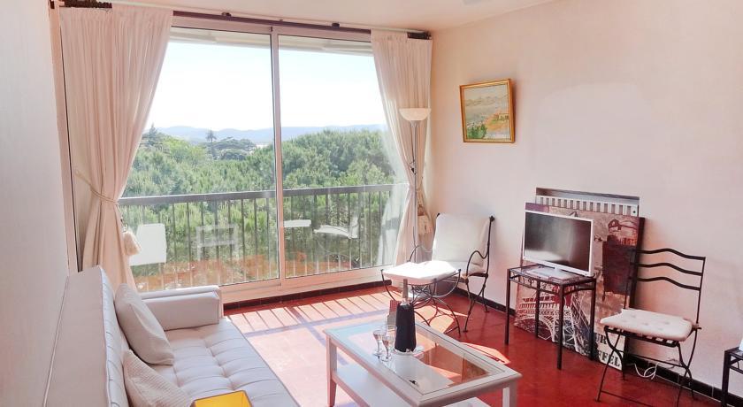 Apartment Paris Saint Tropez