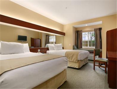 Отель Microtel by Wyndham Bentonville