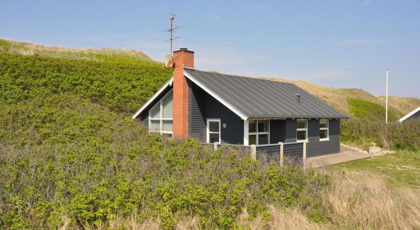 Апартаменты Holiday home Bjerghuse 50