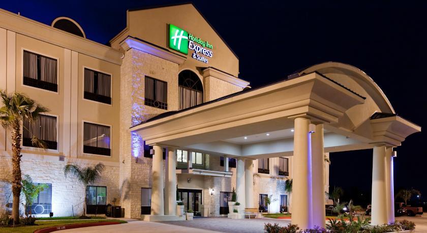 Отель Holiday Inn Express Houston-Alvin