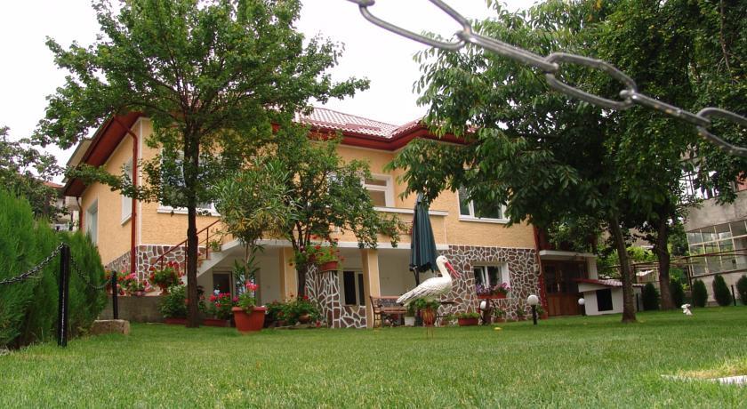 Our Home 2 Guest Rooms