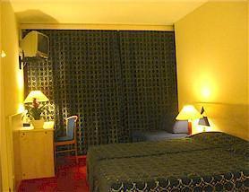 Отель Scandinavia Hotel Brussels
