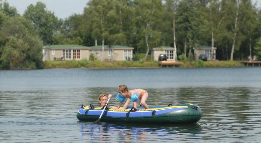 Отель Recreatiepark De Tolplas