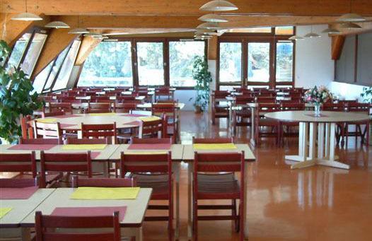 Апартаменты Le Chalet du Ticou